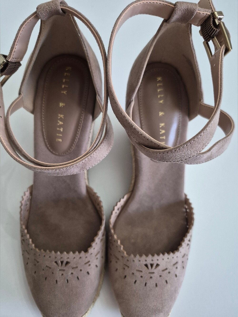 Kelly and Katie Adell Espadrille Wedge Sz 9 - Picture 3 of 10